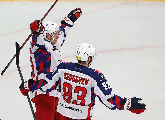 Хет-трик Григоренко помогает победить в Подольске