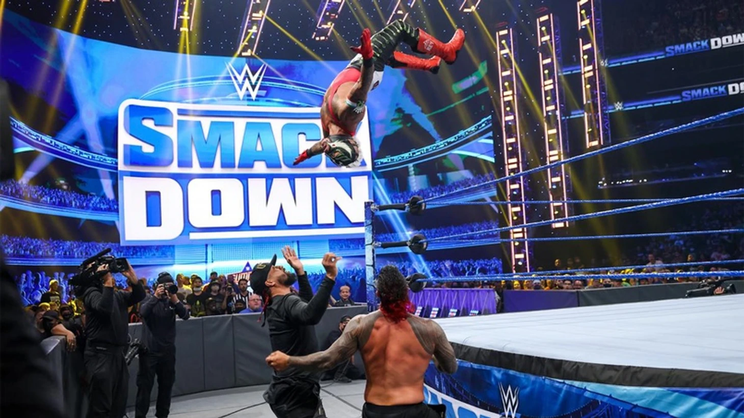 Обзор WWE Friday Night SmackDown 20.08.2021, изображение №4