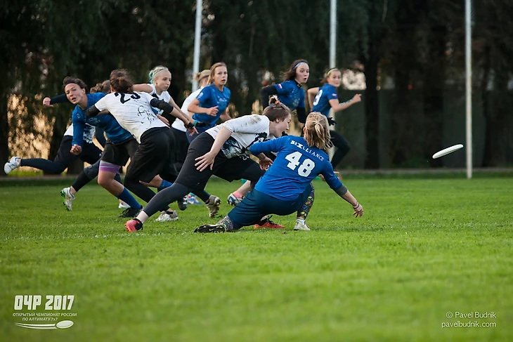 Полуфинал женского дивизиона