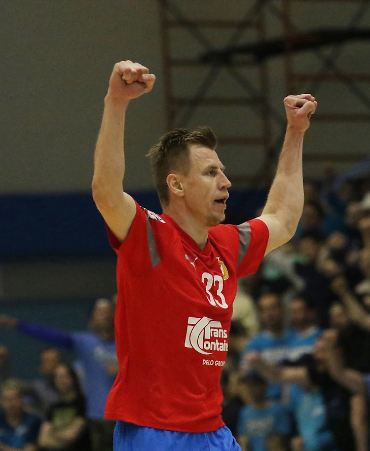 Даниил Шишкарёв