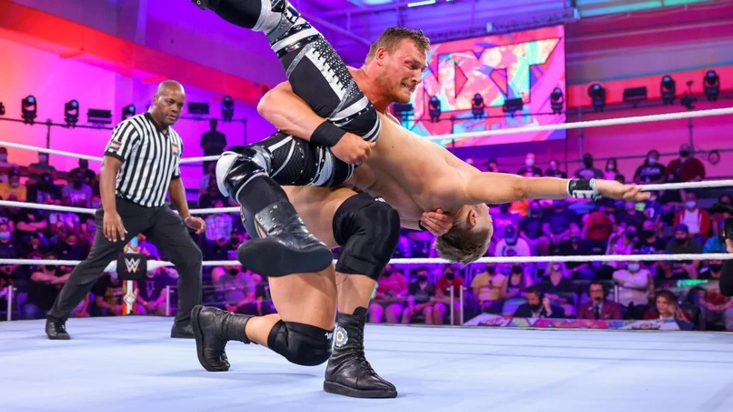 Обзор WWE NXT 2.0 14.09.2021, изображение №14
