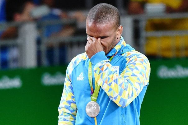 Реакция граждан братской Украины на победу российского спортсмена