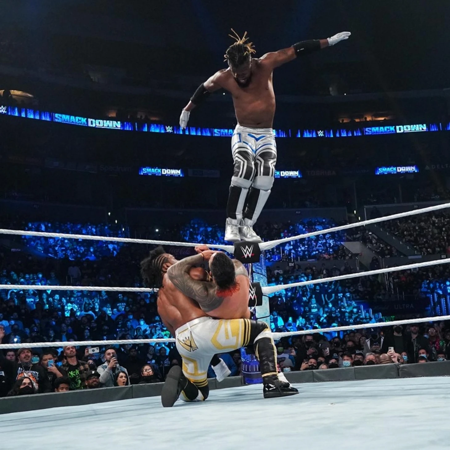 Обзор WWE Friday Night SmackDown 10.12.2021, изображение №8