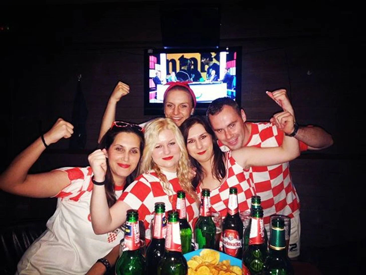 https://photobooth.cdn.sports.ru/preset/post/4/4d/38ba465b64e9bb5cb35ab63a53995.png