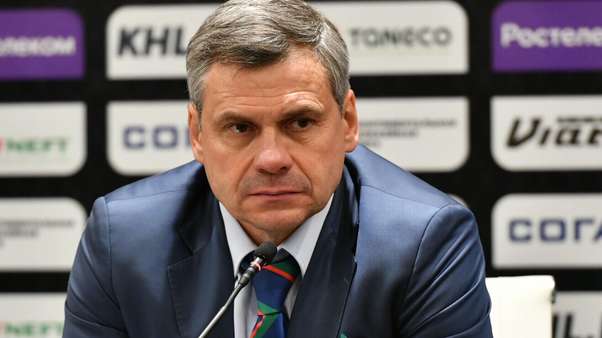 Тренера топ-клуба КХЛ выносят за вопрос в адрес сборной. Это верный путь в средневековье