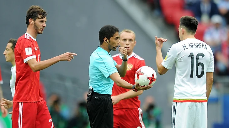 Россия - Мексика. Матч, проведенный аравийцем не на высшем уровне.
