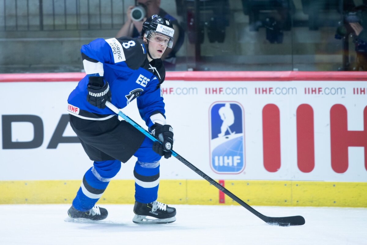 Первый эстонский гол в КХЛ: игрок забил в свой день рождения первым же броском. Это его дебют в лиге