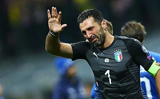 Буффон: «Обидно за итальянский футбол»