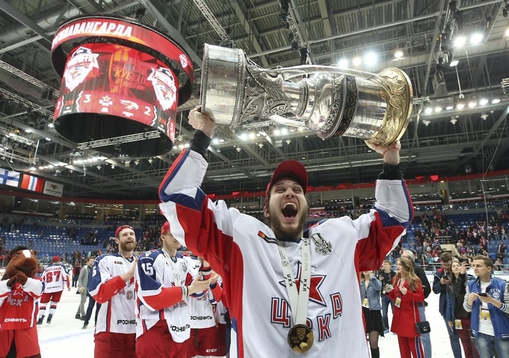 ЦСКА – чемпион впервые за 30 лет! Затащил в овертайме, отметил кубок с фанатами