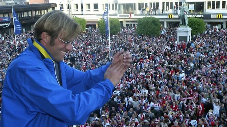 Юрген Клопп на городском собрании в Майнце