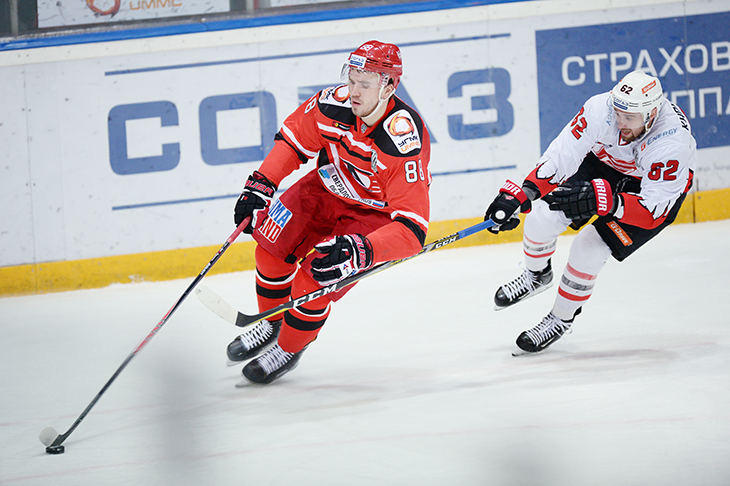 Вернулся в КХЛ и правильно сделал. Лучший защитник, которого нет у СКА и ЦСКА