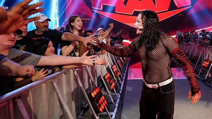 Обзор WWE Monday Night RAW 19.07.2021, изображение №28