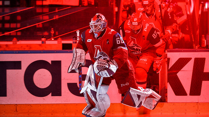 Скорый поезд набирает ход. Никитин выстроил в «Локомотиве» топовую оборону и понемногу улучшает нападение