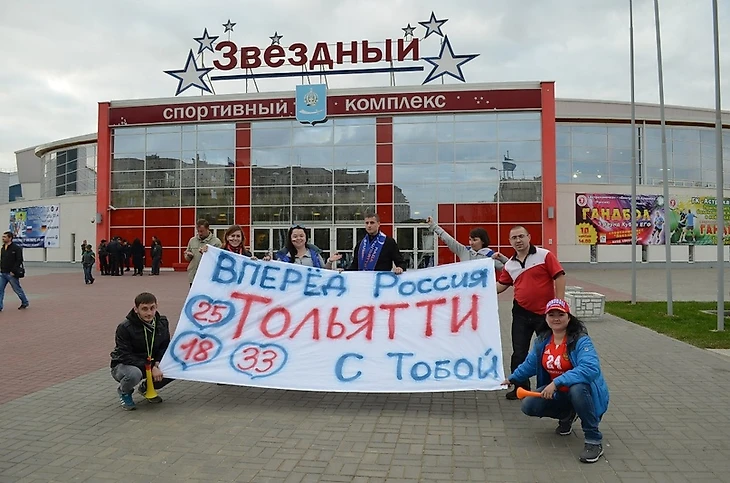 Фанатские истории. Барабанщик из Автограда, шампанское из Кубка ЕГФ, плакаты в защиту кумиров, изображение №3