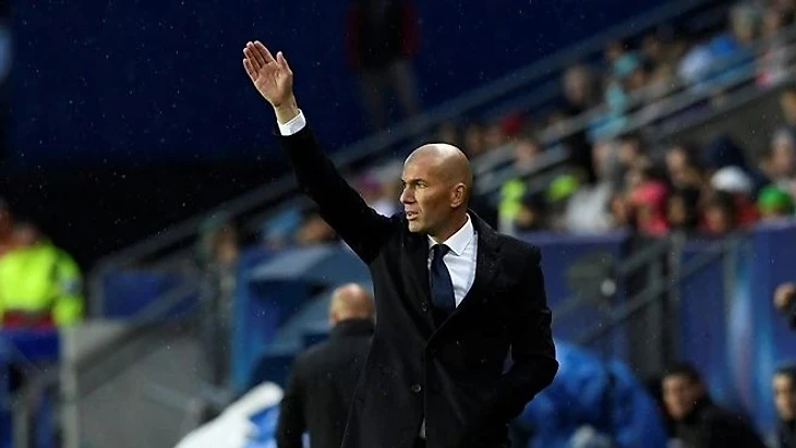 Кто выигрывал Суперкубок УЕФА как футболист и тренер?