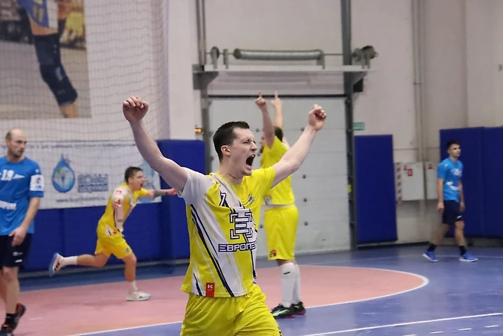 Olimpbet Суперлига. Первый гол африканца за &quot;Зенит&quot; и рекорд результативности в Чехове. Итоги дня, изображение №2