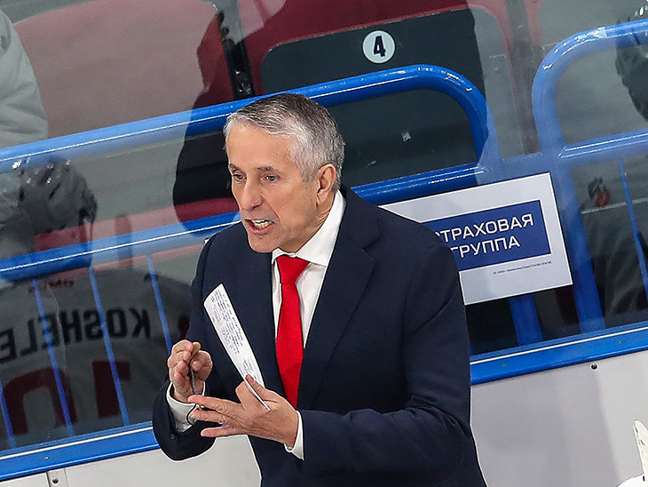 «Авангард» вынес «Ак Барс» в четырех матчах. Объясняем, почему Омск играет так легко