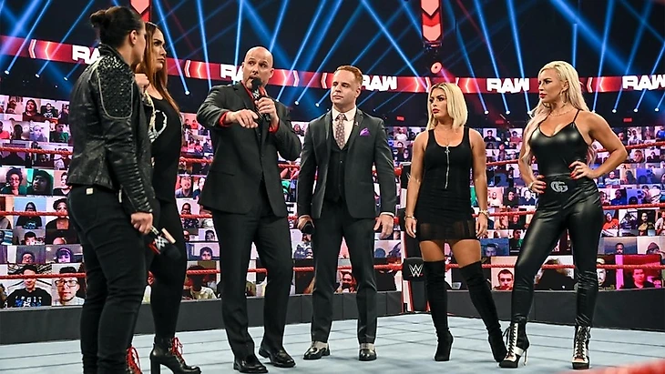 Обзор WWE Monday Night RAW 26.10.2020, изображение №17