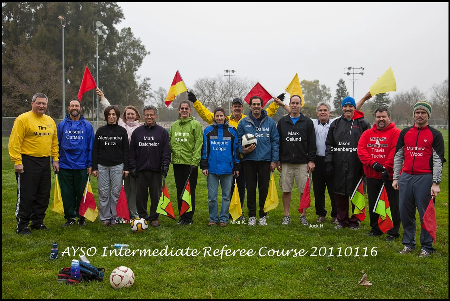 Слушатели и преподаватели курсов судей AYSO