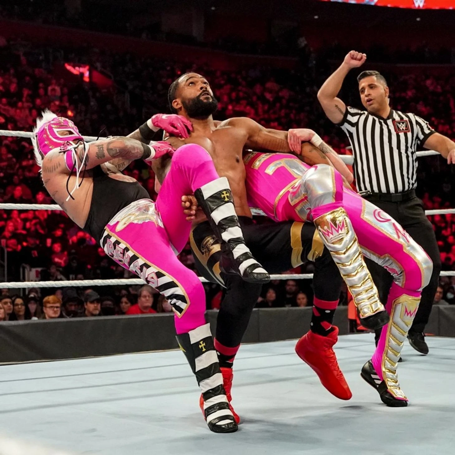 Обзор WWE Monday Night RAW 27.12.2021, изображение №9