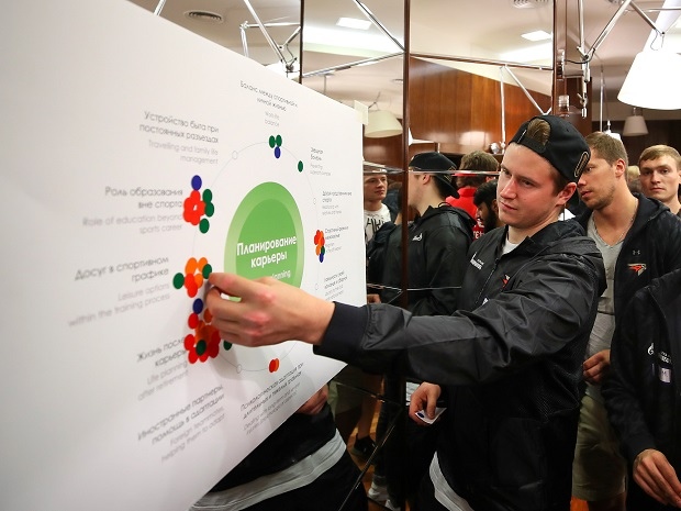 «В спорте побеждают только сильные личности». «Авангард» поддержал революционную идею