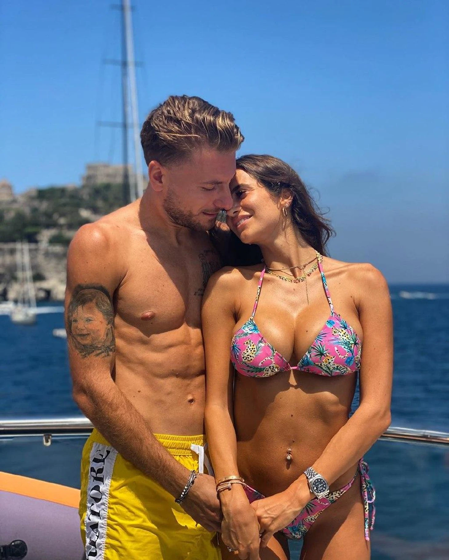 Wonder Woman порно видео Күйеуіммен анальный секс онлайн көру