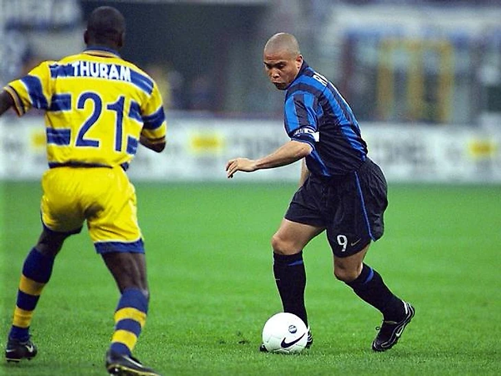 �а��инки по зап�о�� lilian thuram parma