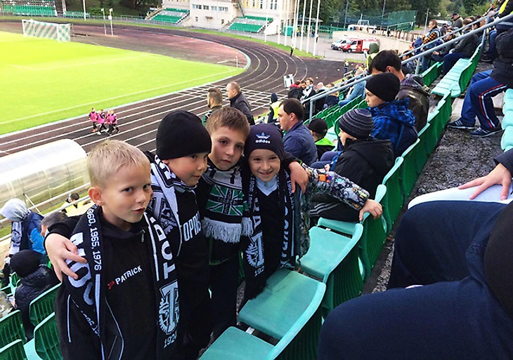 Юные болельщики московского Торпедо