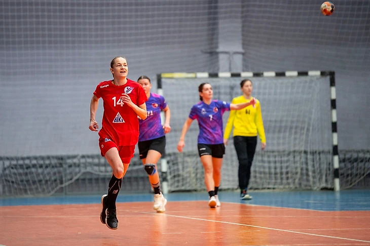 Olimpbet Суперлига. Анна Кандакова: &quot;После матча понимаю, что готова отбегать ещё 2 игры. Сил много&quot;, изображение №3