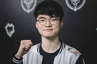 Faker - дорога к победе!