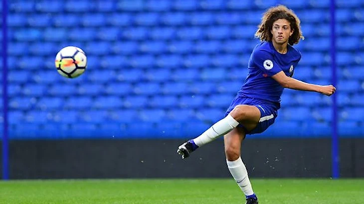 Итан Ампаду