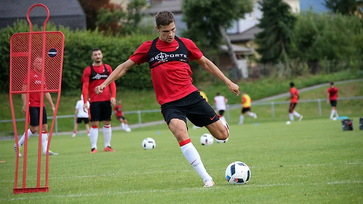 Роман ЗОБНИН. Фото Александр СТУПНИКОВ, ФК &quout;Спартак&quout;