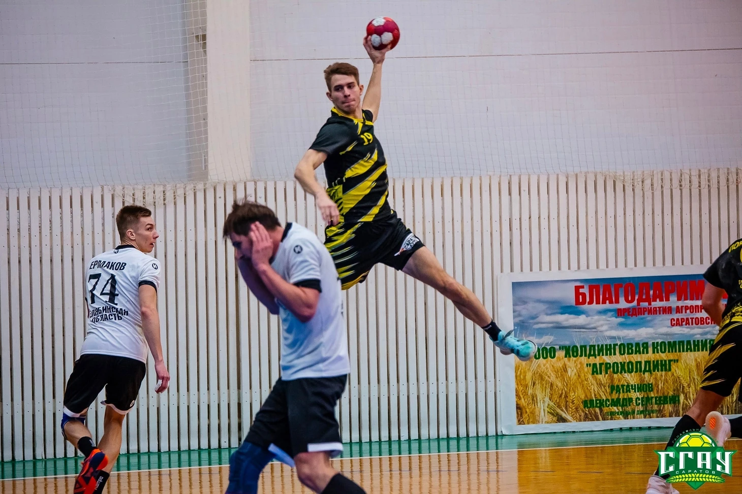 Olimpbet Cуперлига. Иван Нанов: "Вертушку, которую исполнил с "Зенитом", подглядел в интернете", изображение №2