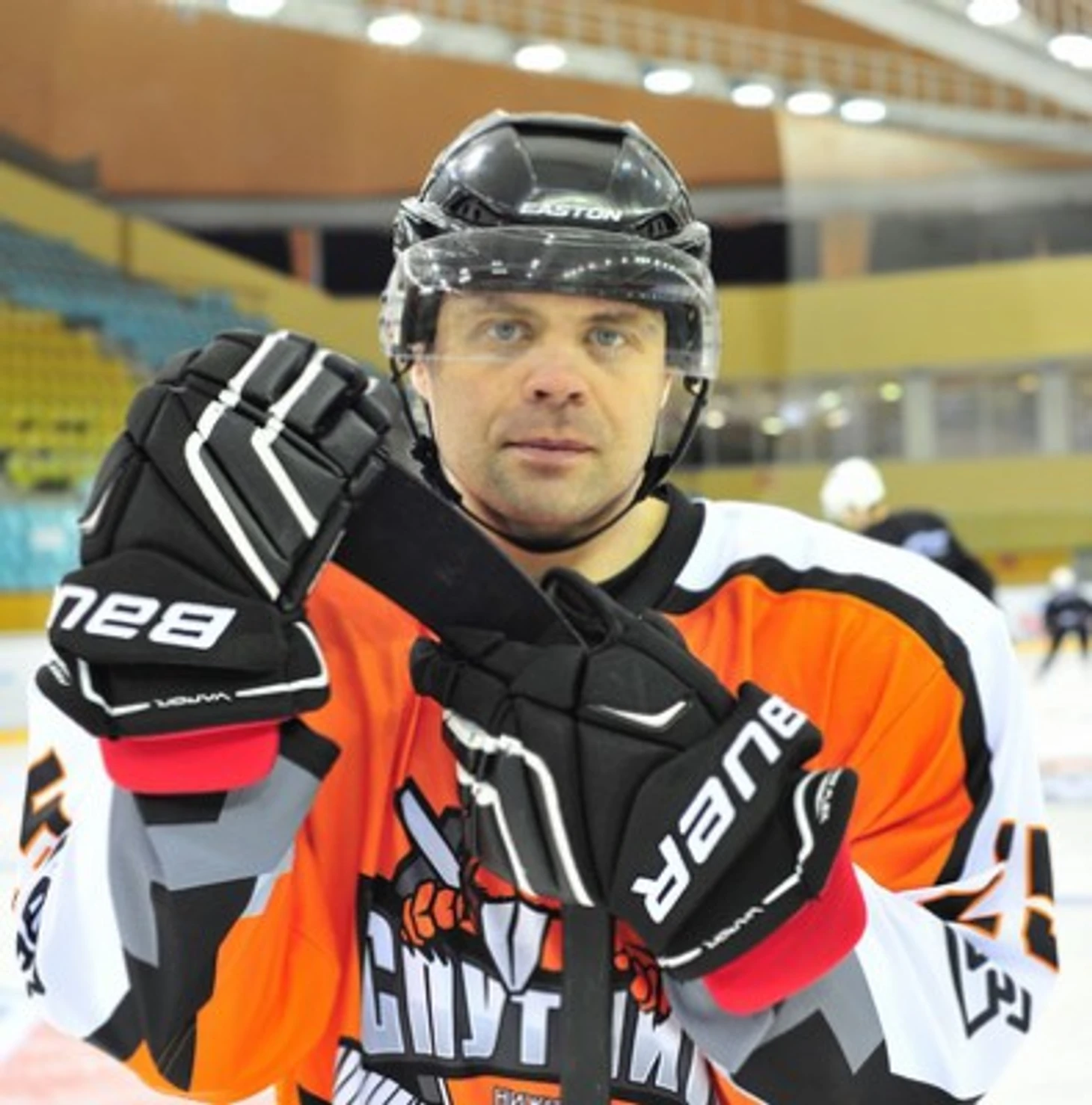 https://photobooth.cdn.sports.ru/preset/post/4/fb/81797defa4f5fbd7fe347f7df72b8.jpeg