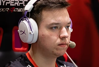xsepower больше всех играет с AWP
