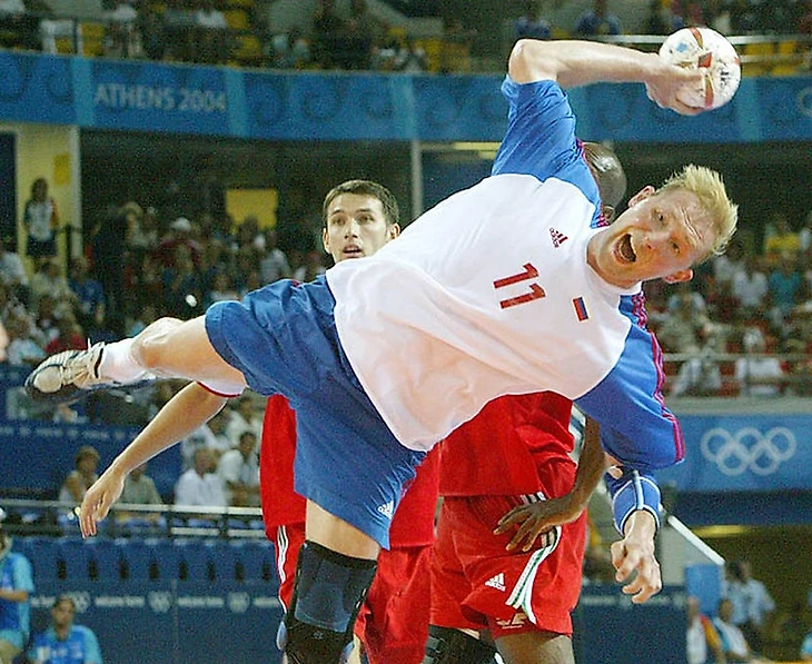 Олимпийский траверс. Афины-2004. Алексей Растворцев: "Кто ж думал, что та медаль станет последней?", изображение №4