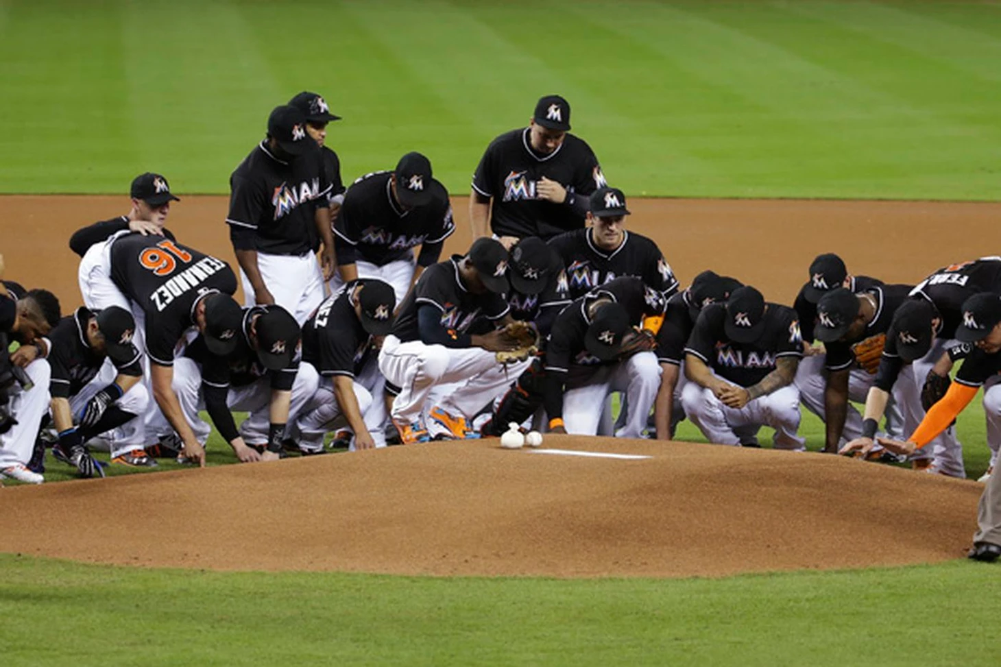 �а��инки по зап�о�� marlins sad