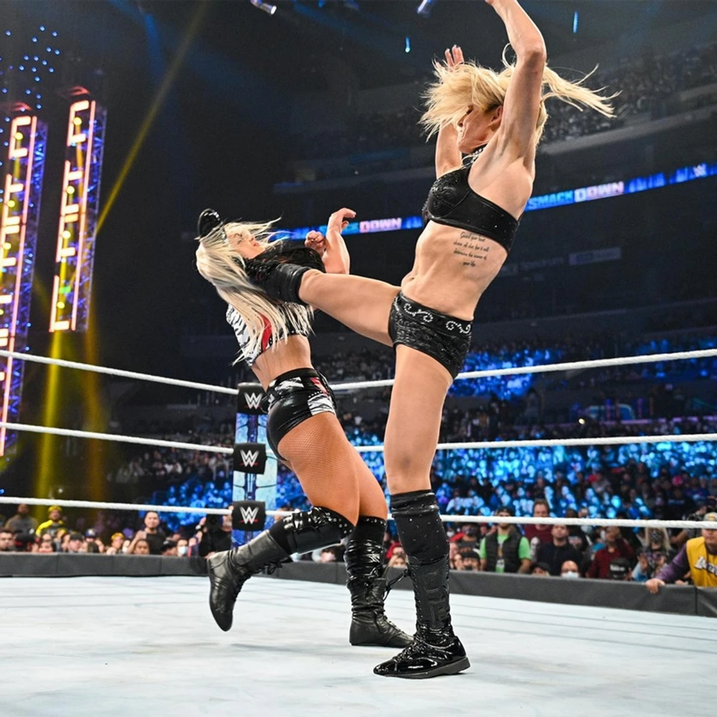 Обзор WWE Friday Night SmackDown 10.12.2021, изображение №7