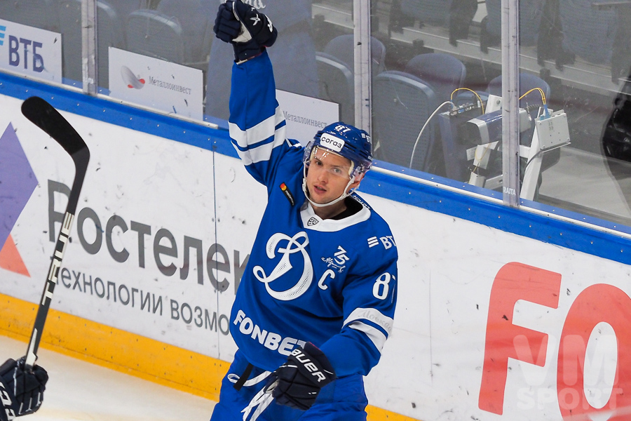 Шипачев кошмарит лигу: три дубля в трех матчах. Благодаря его 2+2 «Динамо» обыграло чемпиона