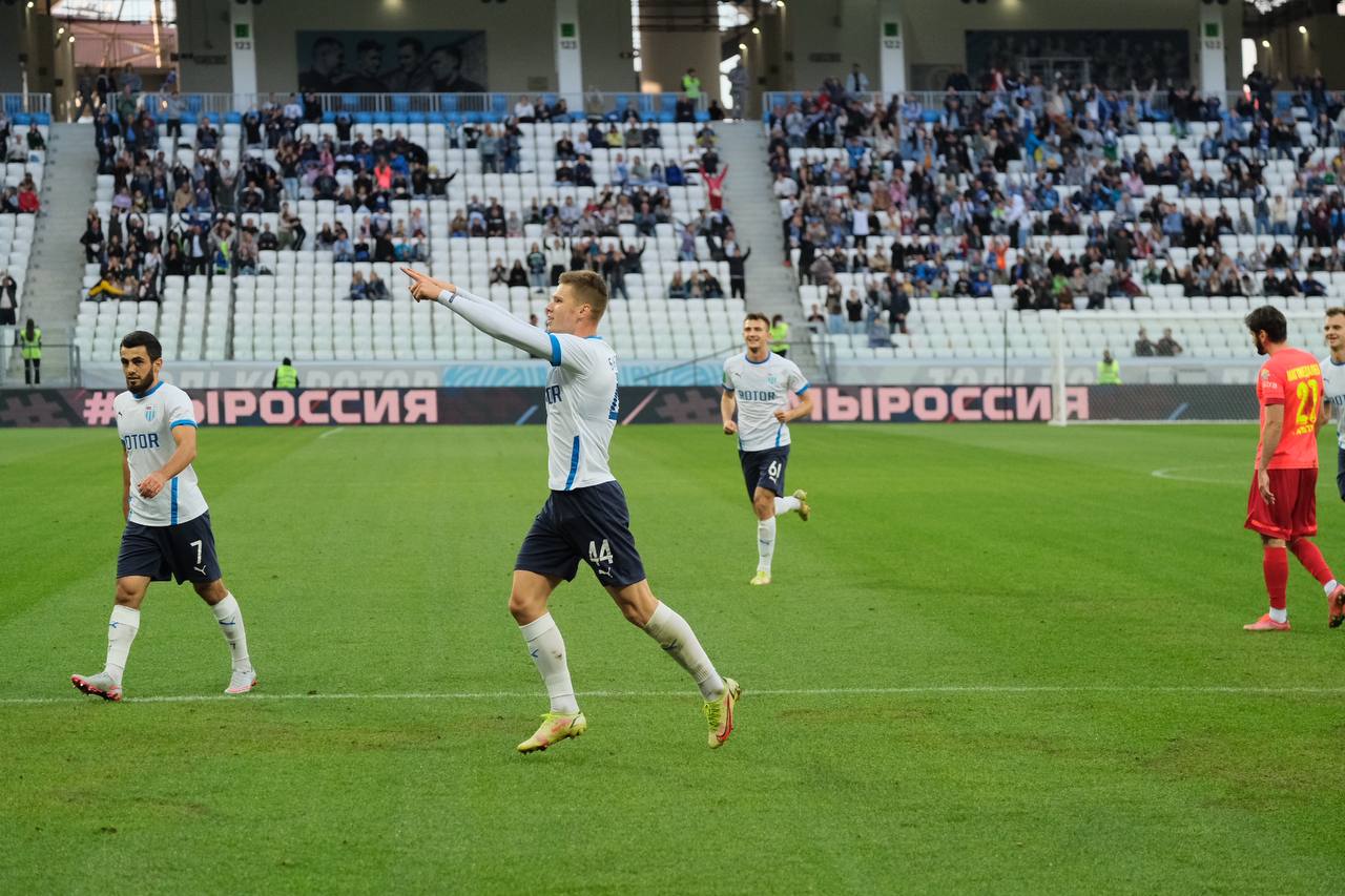 Тотальный разгром или снова первые
