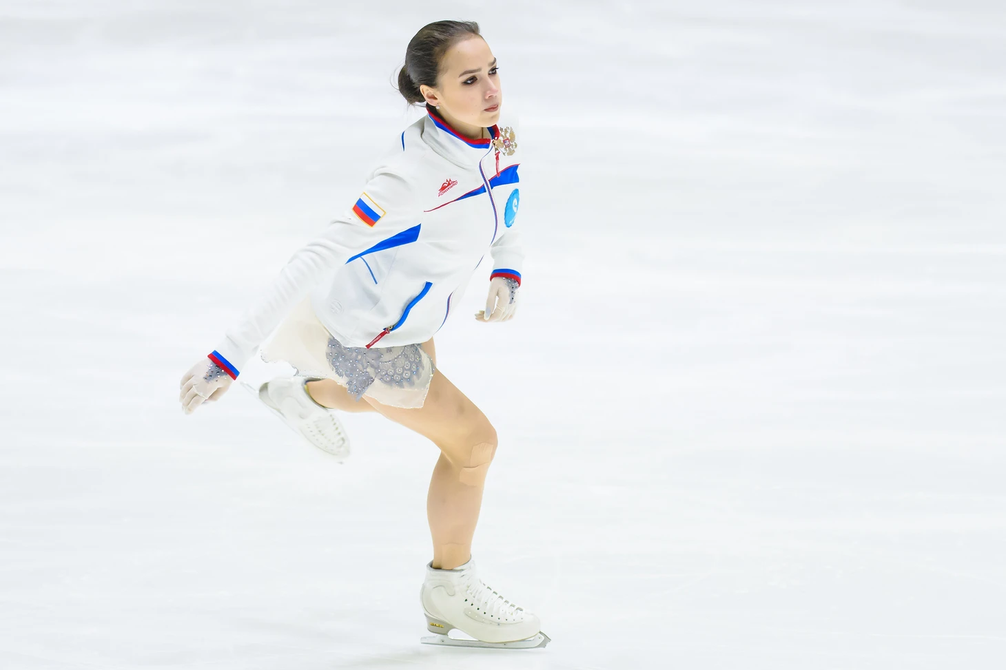 https://photobooth.cdn.sports.ru/preset/post/5/22/25d705aed4d6882f3e81a5feabe8f.jpeg
