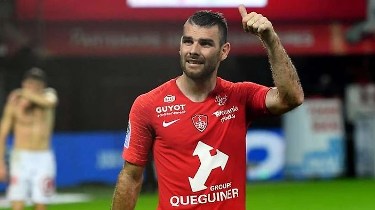 Как футболист из группы риска проводит коронавирусные будни, изображение №1