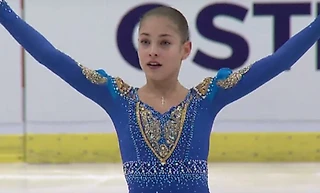 Алена Косторная / Девочка, которая творит волшебство на льду