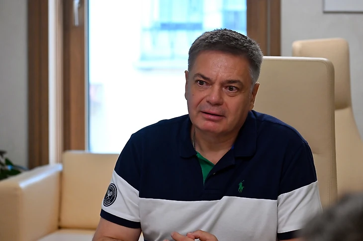 Сергей Шишкарёв