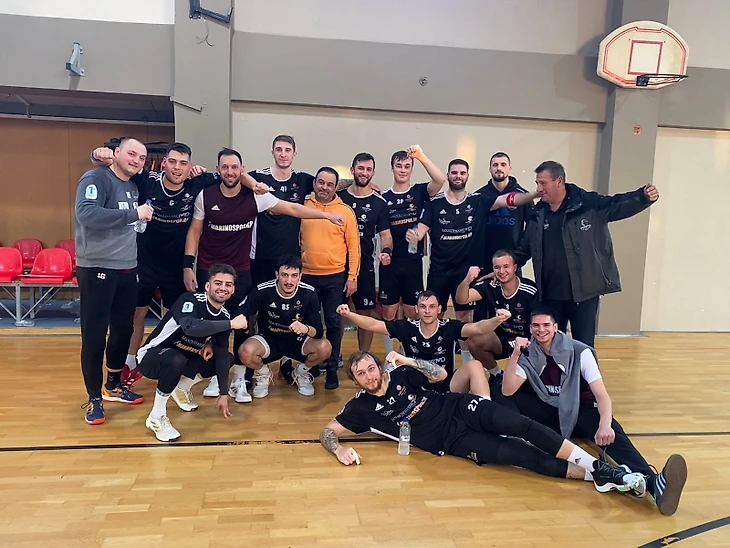 Наши в Европе. Данил Бочкарёв: &quot;Греческие АЕК и &quot;Олимпиакос&quot; боролись бы в России за чемпионство&quot;, изображение №2