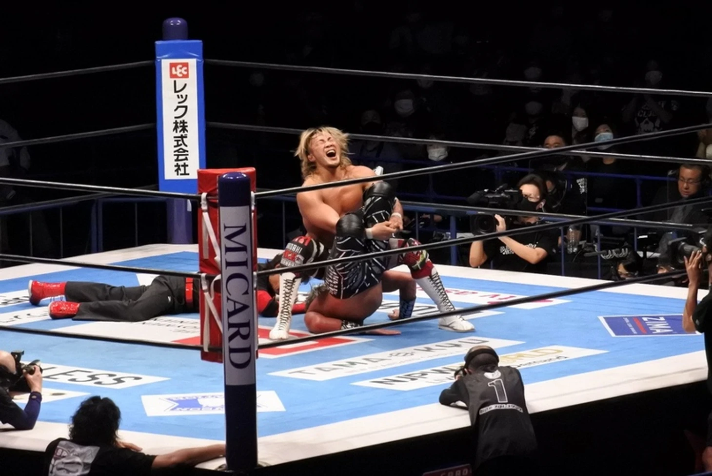 Обзор шестнадцатого дня NJPW G1 Climax 30, изображение №10