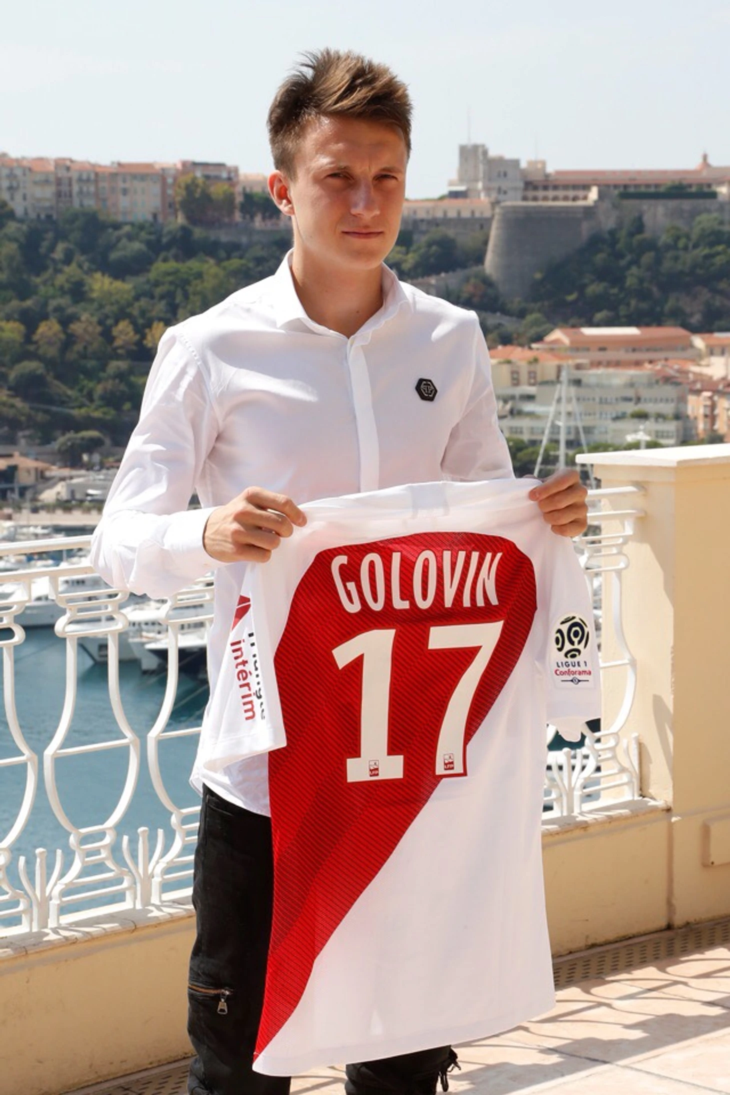 Александр Головин