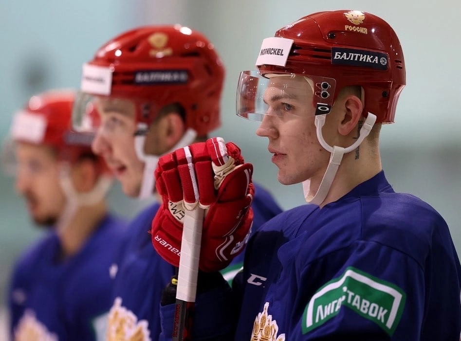 Стал известен состав сборной России по хоккею на Олимпиаду. Отсутствие некоторых игроков объяснить просто невозможно!
