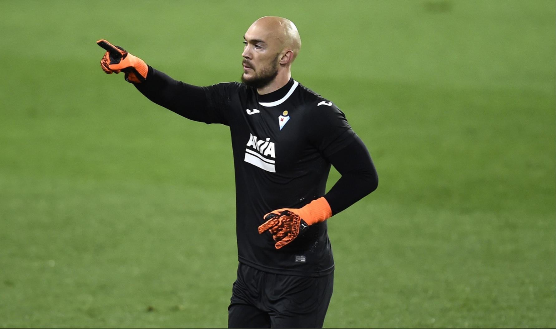 Вратарь «Эйбара» забил «Атлетико» с пенальти. В Ла Лиге такого не случалось 10 лет