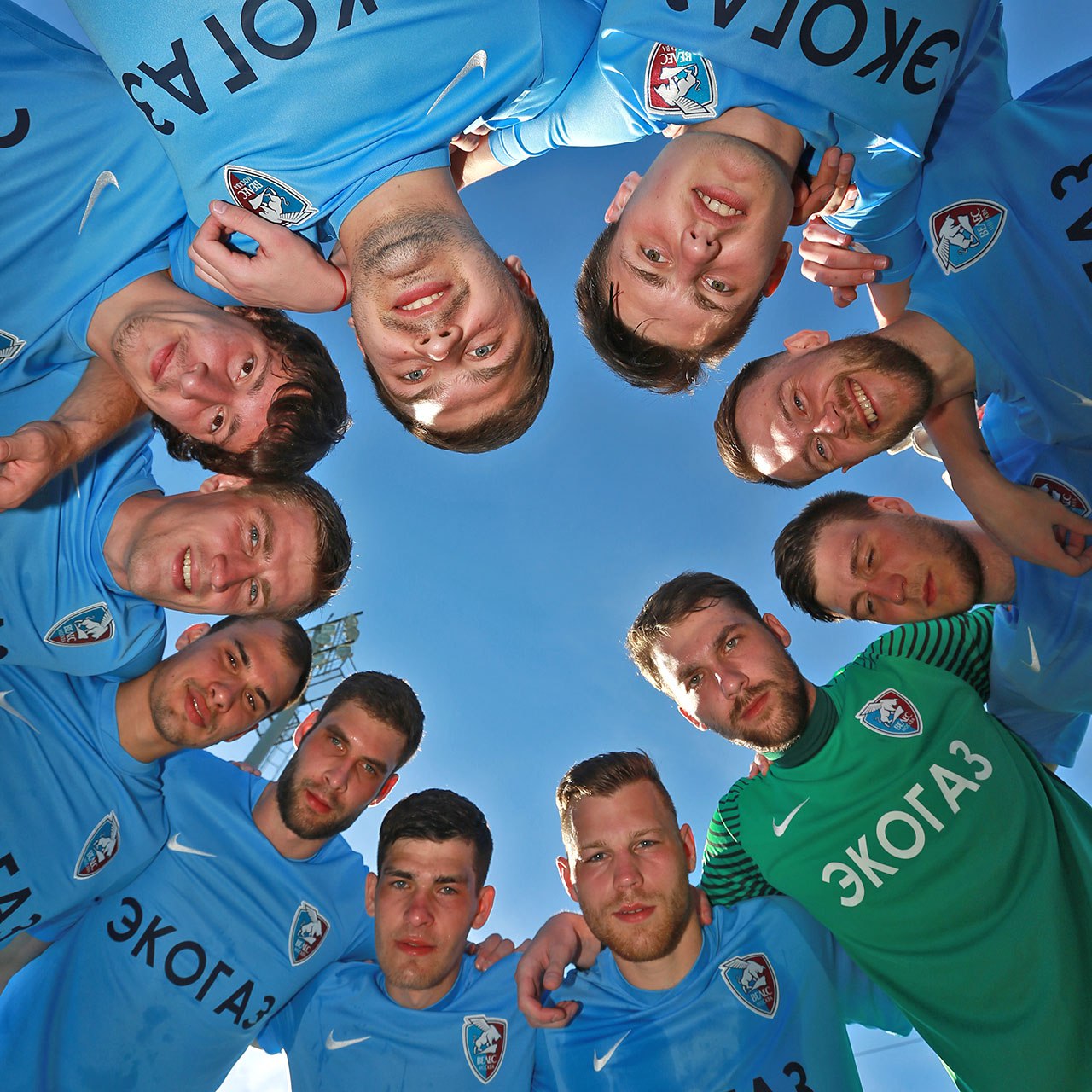 «Проведение двухнедельного заграничного сбора – это затратная часть в районе 2,5 миллионов рублей»